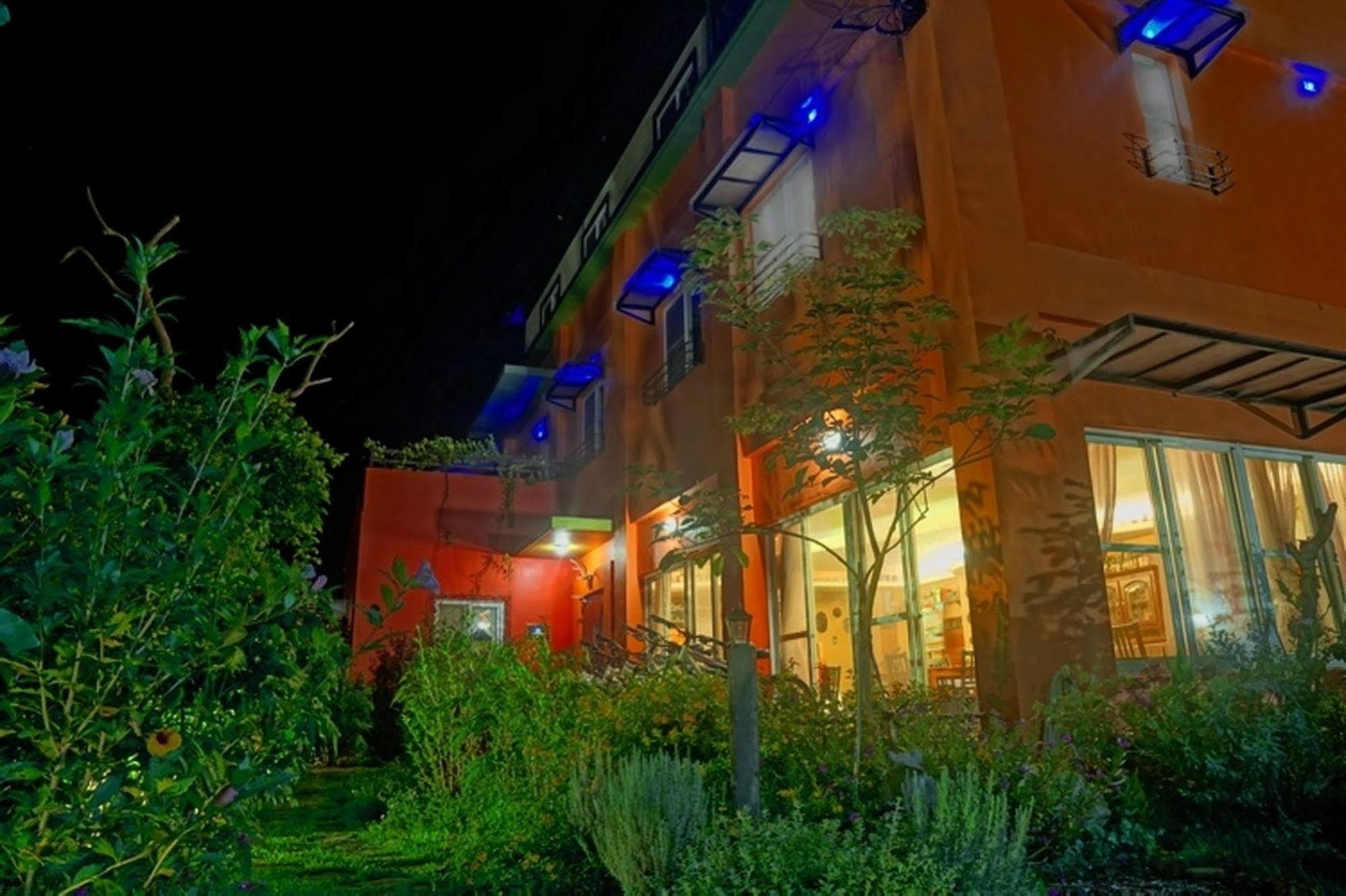 Lung Hill B&B T'ai-tung Extérieur photo